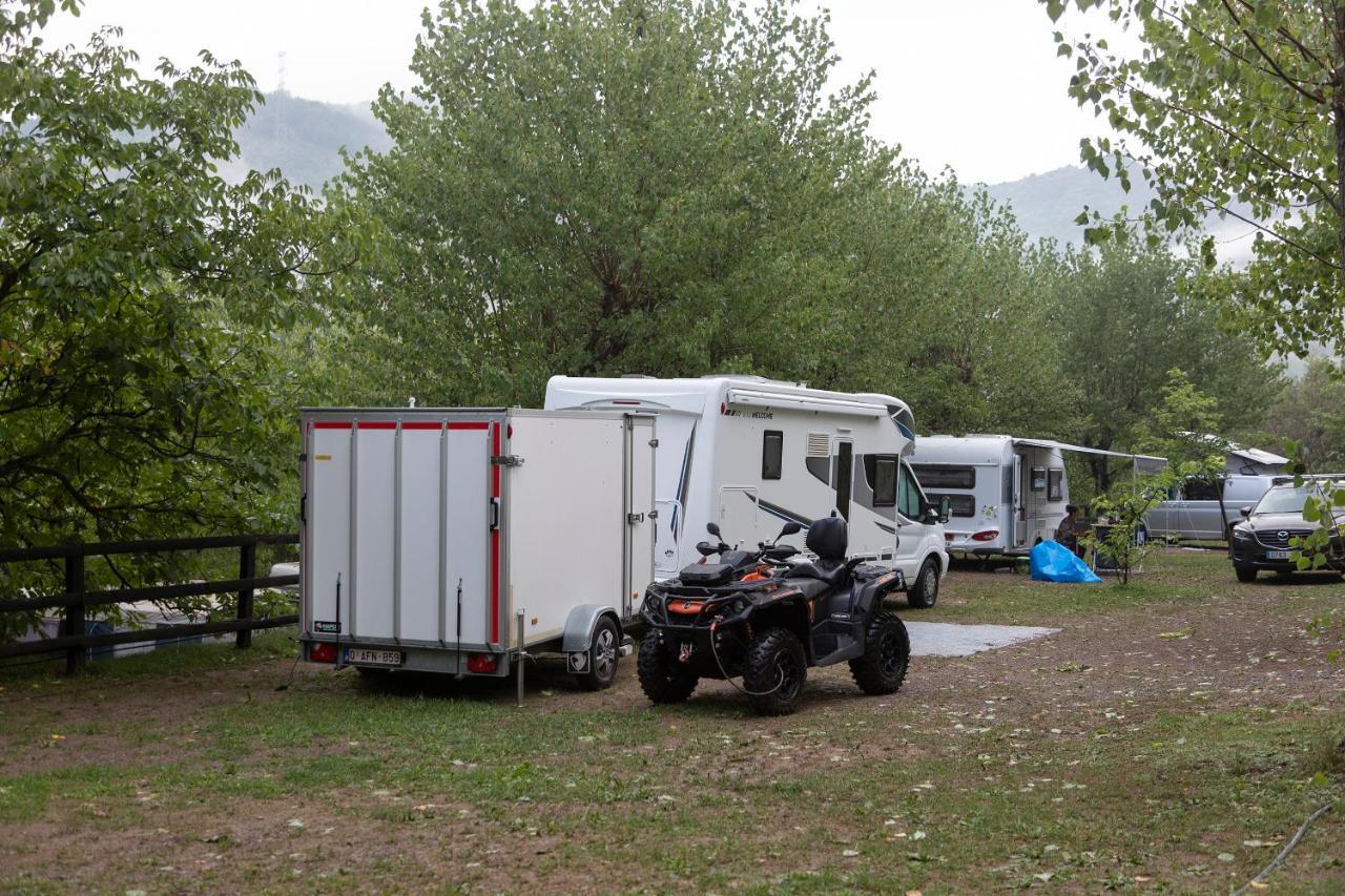 Camping Alta Ribagorca إل بونت دي سويرت المظهر الخارجي الصورة