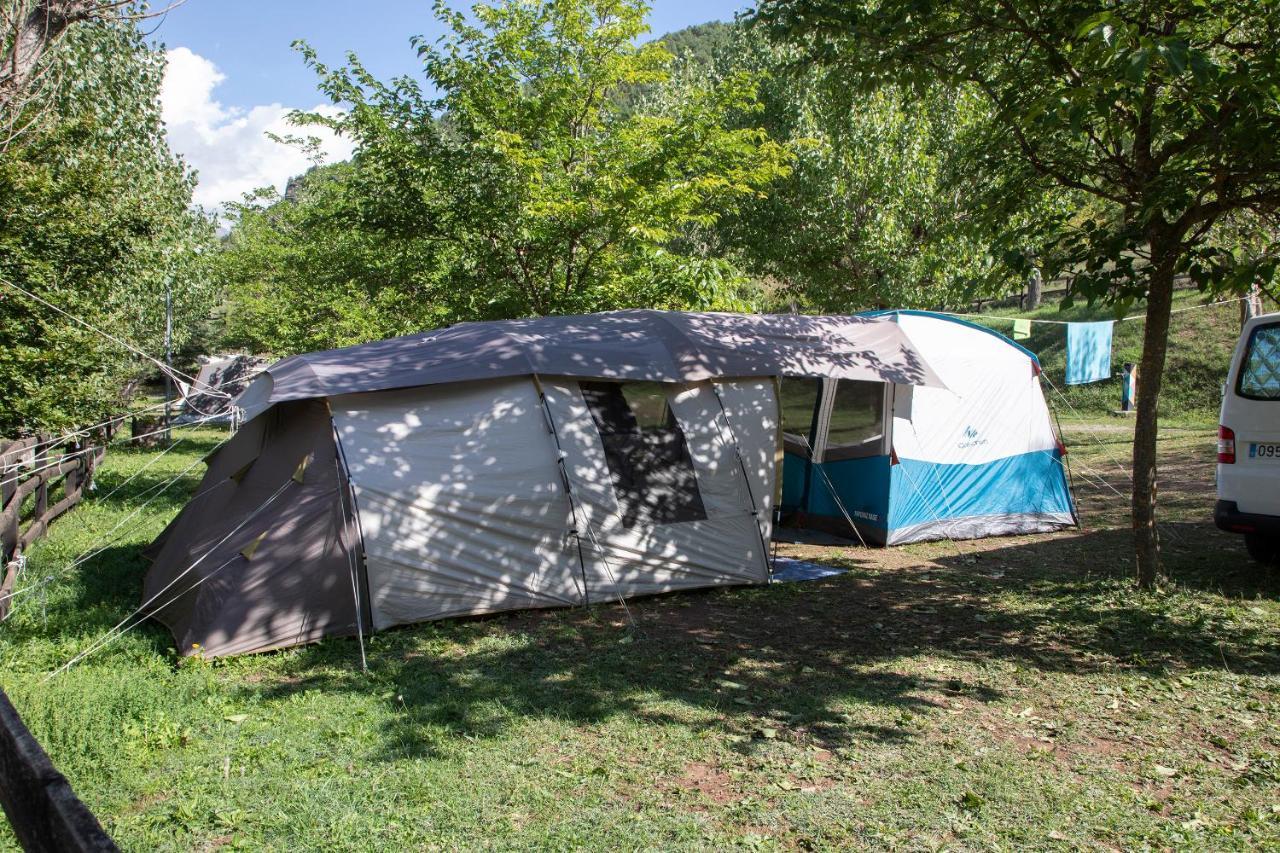 Camping Alta Ribagorca إل بونت دي سويرت المظهر الخارجي الصورة